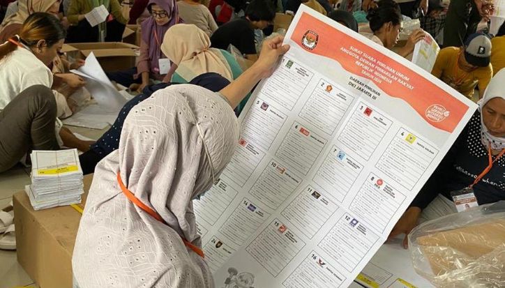 Tak Mau Pilkada Kembali ke DPRD, Mahasiswa Ajukan Gugatan ke MK