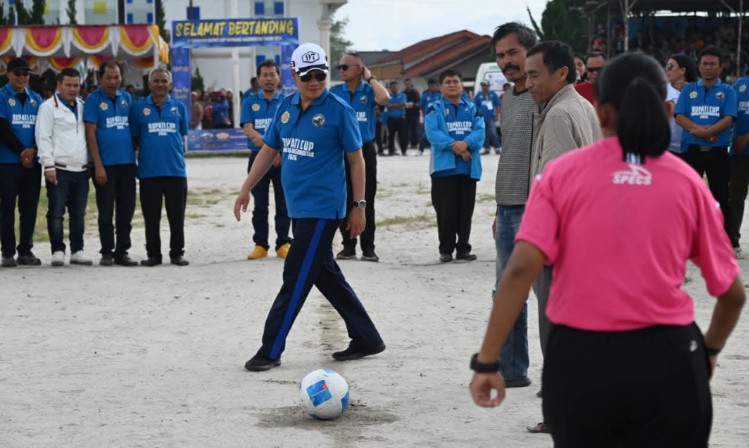 Sambut HUT ke-23, Turnamen Sepak Bola Bupati Cup Humbahas 2026 Diikuti 17 Klub