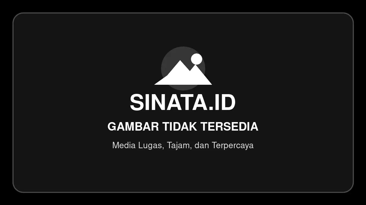 link cctv inara rusli viral di media sosial, menangkap ranjang berseprai terang, lemari di sisi kiri, dan jendela tertutup gorden tebal.