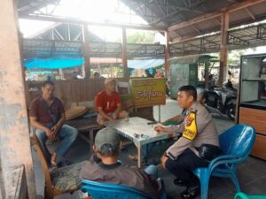 dekatkan polisi dan warga, bhabinkamtibmas rambutan gelar dialog kamtibmas