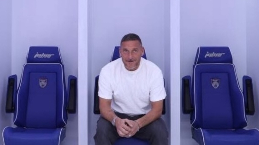 Rumor Terjawab, Totti Benarkan Ada Pembicaraan Kembali ke Roma