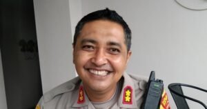 kapolres bima nonaktif diduga titip koper narkotika ke anak buah