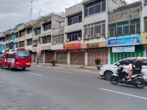 imlek 2026: banyak ruko tutup, lalu lintas pusat kota pematangsiantar lancar