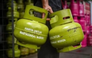 esdm siapkan regulasi baru lpg 3 kg, pembelian wajib pakai ktp