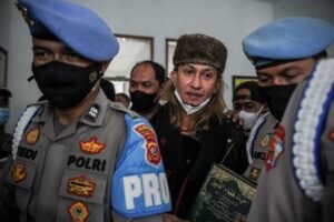 detik-detik penganiayaan anggota banser, bahar bin smith dijerat 3 pasal