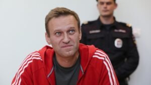 pemimpin oposisi rusia navalny diracun zat mematikan dari katak hutan ekuador, kremlin dituding bertanggung jawab