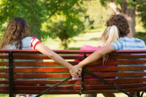 alasan di balik perselingkuhan yang dilakukan perempuan