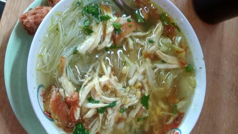 cara mudah menyajikan soto ayam semarang, hangatkan sahur anda