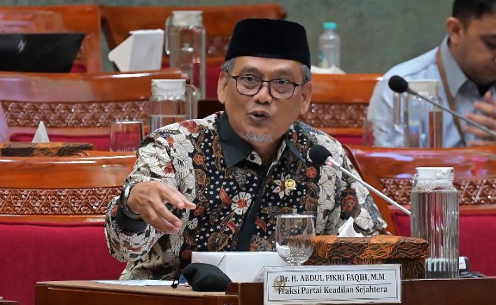 Buku Jangan Jadi Barang \"Mewah\"