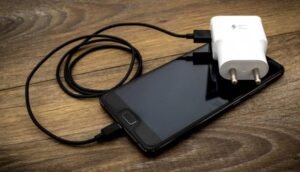 sembilan aplikasi penyebab baterai hp android cepat habis dan cara mengatasinya