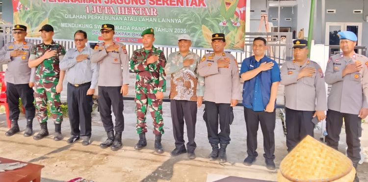 Forkopimda dan Polres Pakpak Bharat Turun Langsung Tanam Jagung, Dukung Ketahanan Pangan Nasional 2026