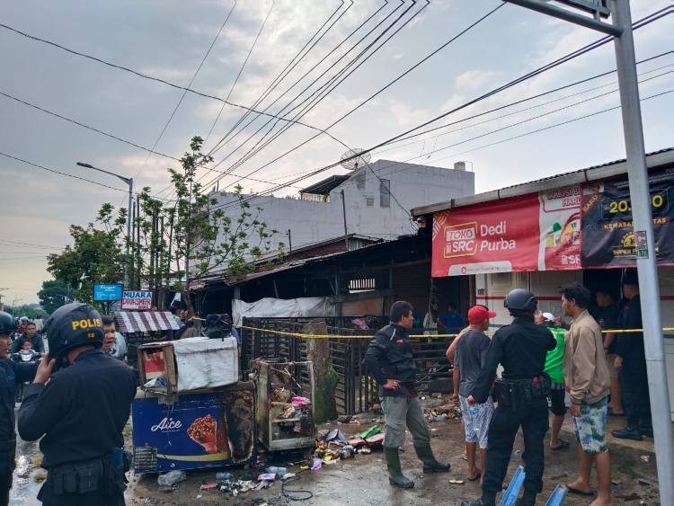 Rumah di Siantar Timur Hangus Saat Penghuni Terlelap, Penyebab Kebakaran Masih Misterius