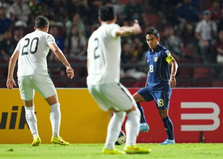 Thailand vs Turkmenistan 2-1: Gol Menit Akhir Bawa Thailand Lolos ke Piala Asia 2027