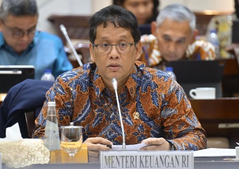 dana rp420 triliun terungkap, menkeu akui rp120 triliun sal masih tersimpan di bi
