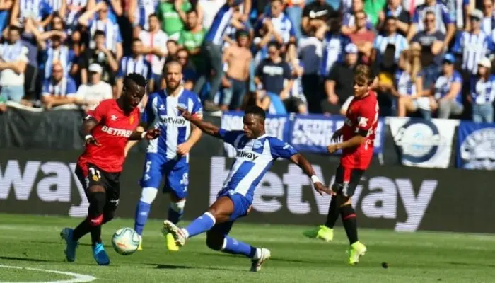 mallorca unggul tipis 1-0 atas deportivo alaves di babak pertama