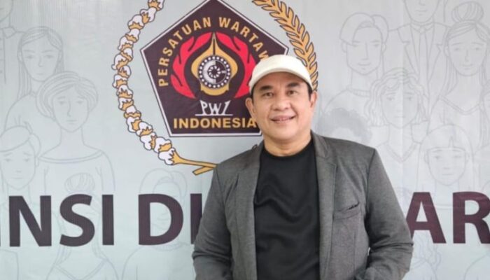 sekjen pwi zulmansyah sekedang meninggal dunia, tutup usia akibat serangan jantung
