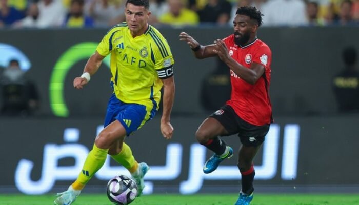al nassr ke final afc champions league two 2025/26 usai hajar al ahli 5-1, kingsley coman hattrick, cristiano ronaldo siap buru gelar