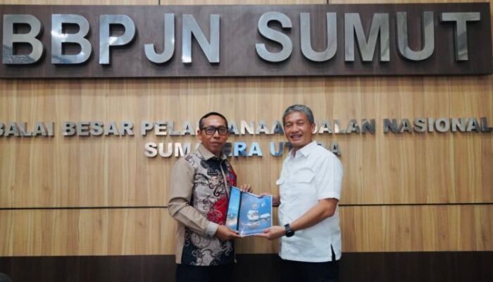bupati taput temui bbpjn sumut, dorong percepatan penanganan banjir dan infrastruktur jalan