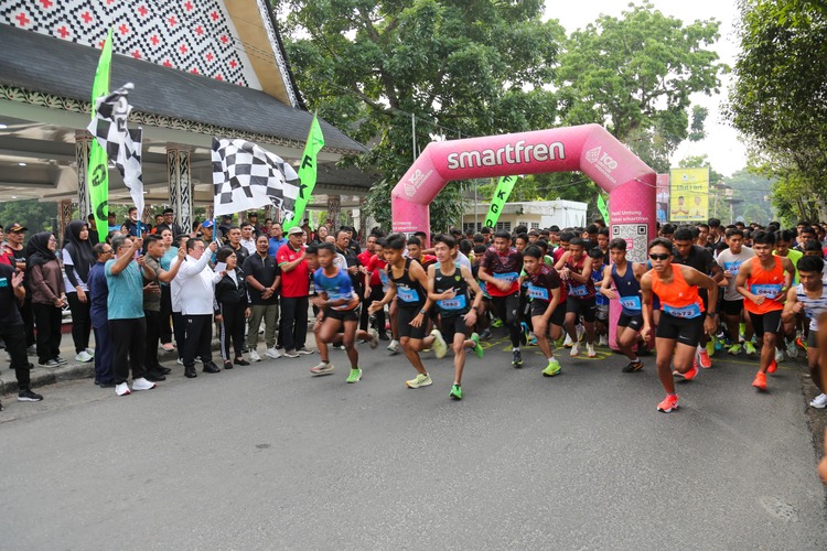 Fun Run 10K HUT FKGOR Pematangsiantar 2026 Diikuti 1.535 Pelajar