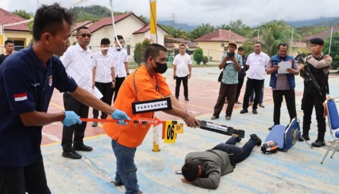 polres tapteng rekonstruksi kasus pembunuhan di hudopa nauli
