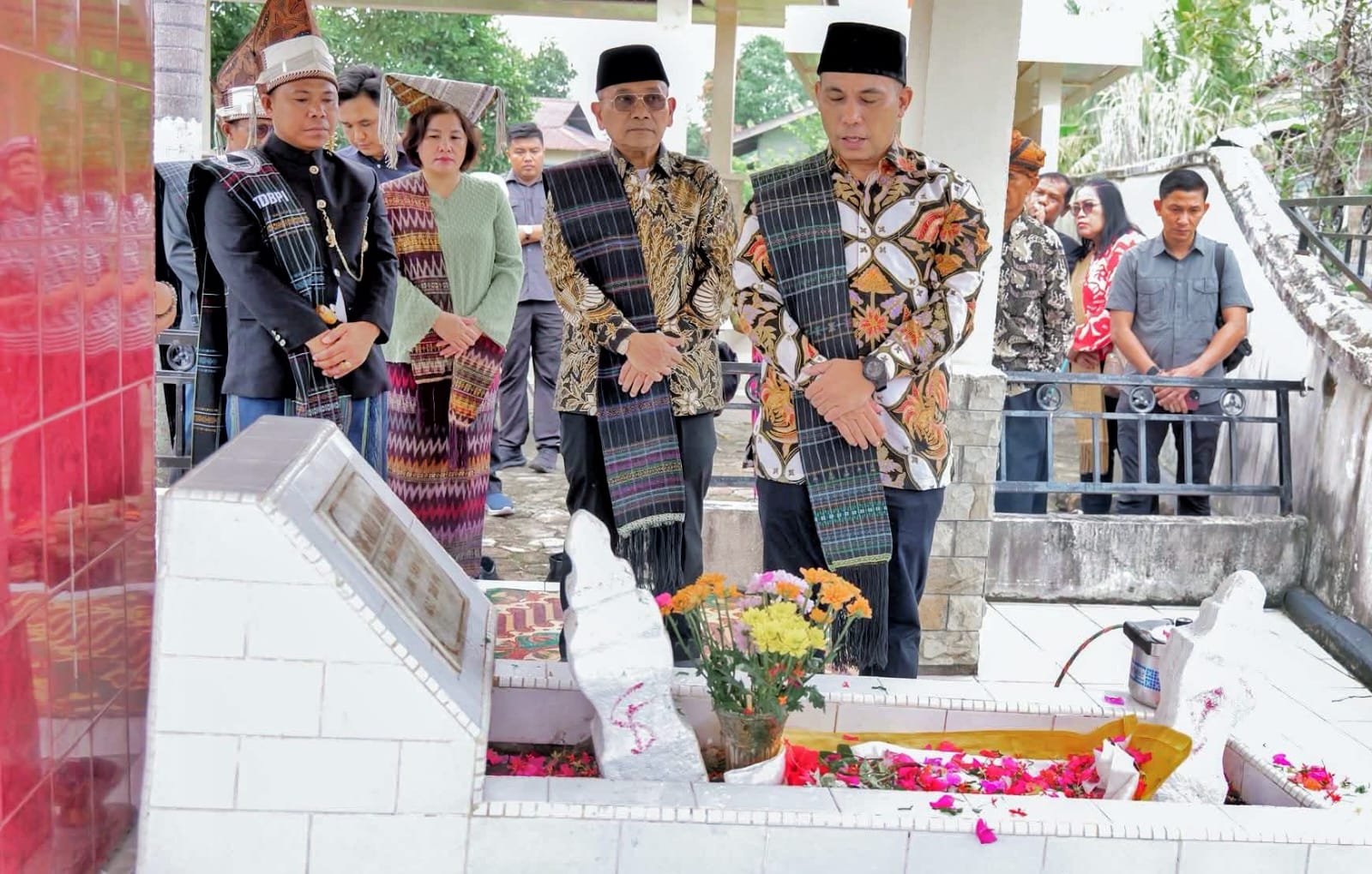 Sambut HUT ke-193, Pemkab Simalungun Ziarah ke Makam Raja Sang Naualuh di Bengkalis
