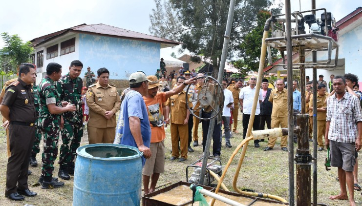 Bupati Samosir dan Dandim 0210/TU Launching Pembangunan 30 Sumur Bor Bantuan KASAD
