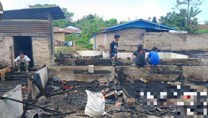 empat rumah di simalungun ludes terbakar