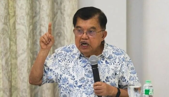 jusuf kalla blak-blakan: saya yang bawa jokowi ke jakarta hingga jadi presiden