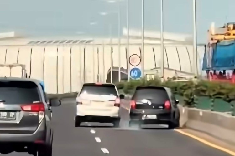 Viral Innova vs Livina di Tol Kemayoran, Polisi Temukan Data Pemilik Bermasalah