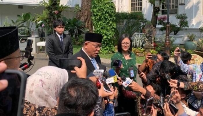 deretan tokoh datangi istana jelang reshuffle terbatas, sinyal perombakan kabinet menguat