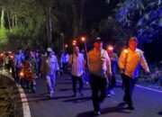 meriah dan khidmat, pawai obor warnai perayaan paskah 2026 di salib kasih taput