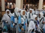 tiga calhaj lansia tapsel tertunda karena sakit, 127 jemaah tetap berangkat ke tanah suci