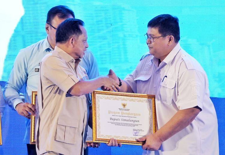 Pemkab Simalungun Raih Penghargaan Mendagri usai Bantu Aceh Utara