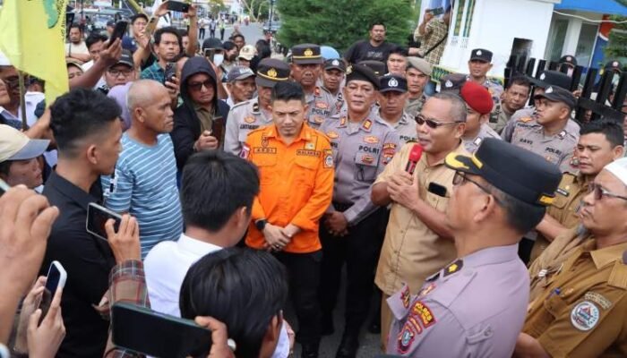 pemkab tapteng terima aksi ampm, bpbd pastikan data bantuan tahap kedua berjalan