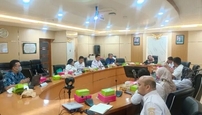 pemkab taput perkuat sektor pertanian, bahas digitalisasi dan bawang putih di kementan