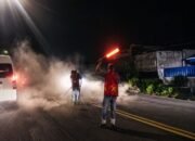 ngeri! proyek jalan di siantar minim lampu, lubang menganga intai pengendara malam hari