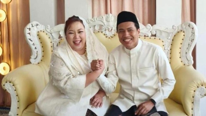 Diam-diam Menikah, Ini Sosok Suami Inayah Wahid yang Baru Terungkap