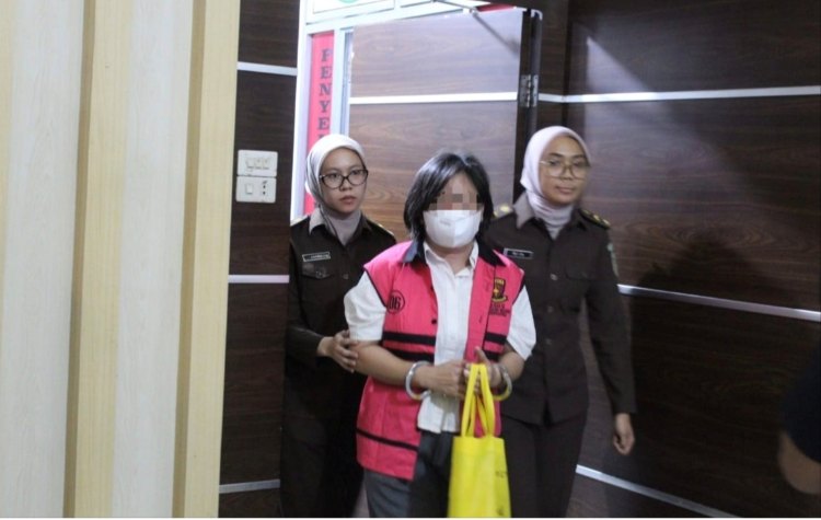 Korupsi Proyek RSU Nias Rp38,5 Miliar, Tersangka Pengguna Anggaran Resmi Ditahan Kejari