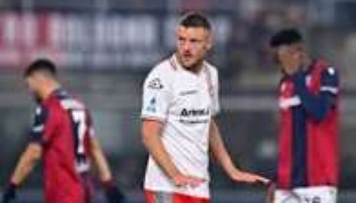 bologna tahan kebangkitan cremonese, menang 2-1 di laga dramatis serie a