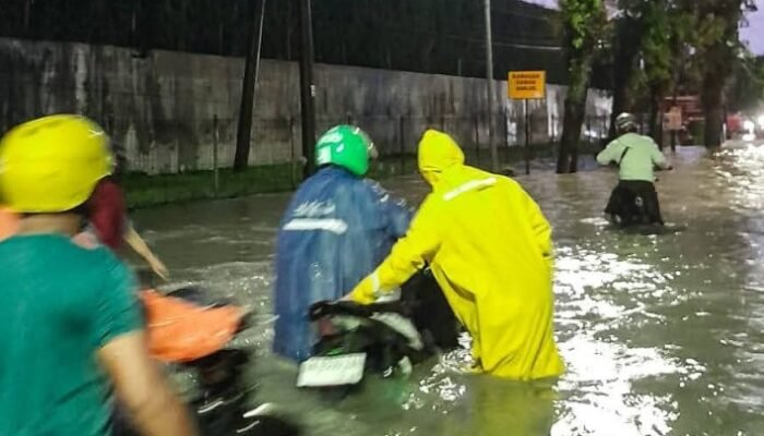 bpbd siantar tanggap banjir dan kerusakan akibat cuaca ekstrem