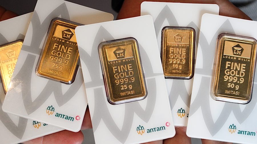 Harga Emas Anjlok 1,23% di Awal Pekan, Sentimen Timur Tengah dan Data AS Jadi Penentu