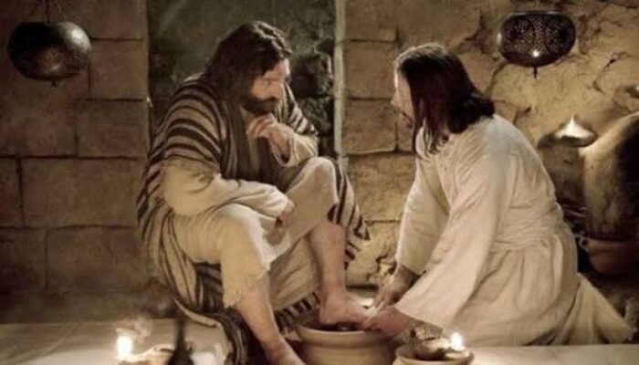 makna kamis putih: refleksi kasih dan pengorbanan yesus jelang jumat agung