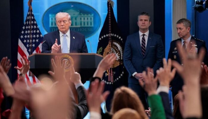 trump kritik paus leo xiv soal iran dan venezuela: ketegangan baru gedung putih–vatikan