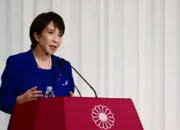 pm jepang sanae takaichi hadapi tantangan kesehatan akibat beban kerja tinggi
