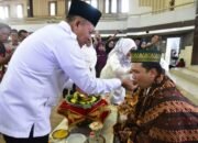 wakil bupati tapteng tepung tawari dan upah-upah calon haji kloter 14