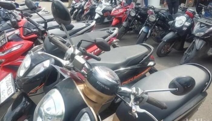 polda metro bongkar gudang penadah motor curian, 1.494 unit disita