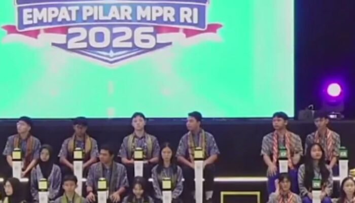 sman 1 pontianak viral di medsos, polemik penilaian lcc 4 pilar mpr jadi sorotan