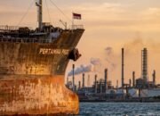 Indonesia tetap impor minyak rusia meski relaksasi sanksi as berakhir indonesia