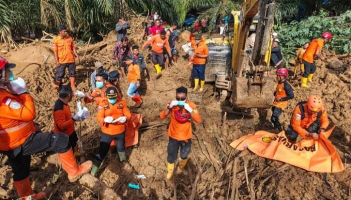 tiga hari hilang terseret arus, korban hanyut di sungai batang bangko ditemukan meninggal