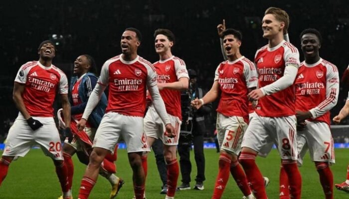 perahu, api dan lagu tiktok ai: kisah di balik arsenal juara liga inggris setelah 22 tahun